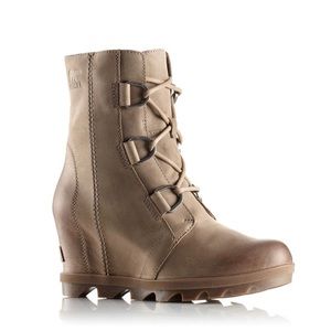 Sorel Joan of Arc Wedge lace up bootie -Ash Brown